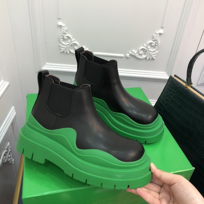 b0tte*a Ven*ta tire leather ankle boots