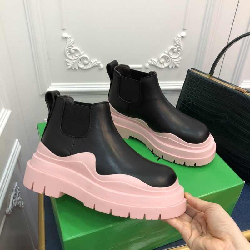 b0tte*a Ven*ta tire leather ankle boots