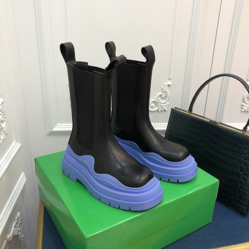b0tte*a Ven*ta tire leather ankle boots