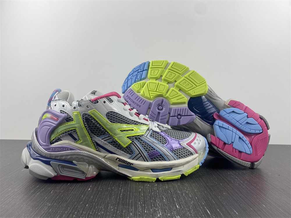 Balenciaga Runner Sneaker