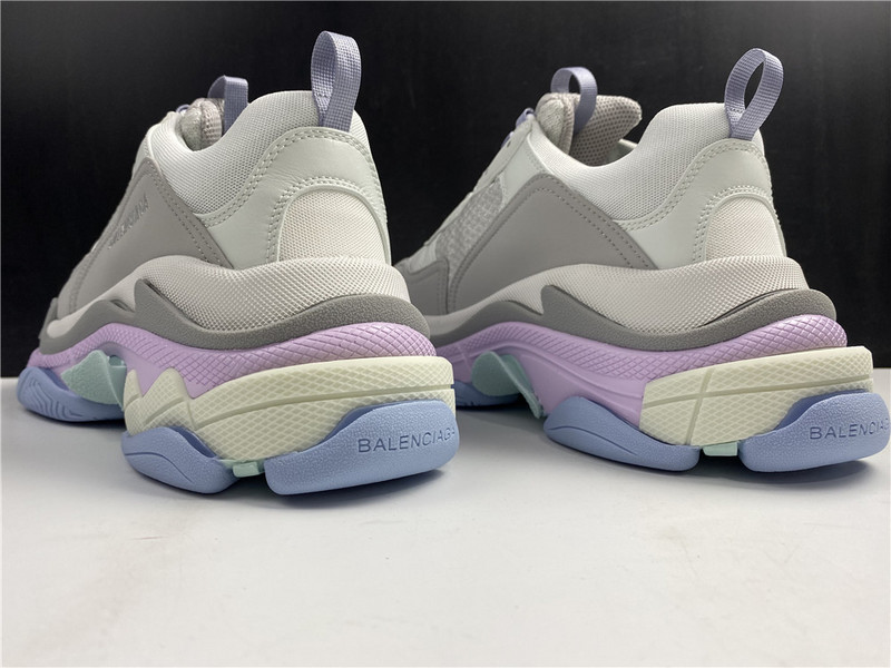 Balenciaga TRIPLE S TRAINER