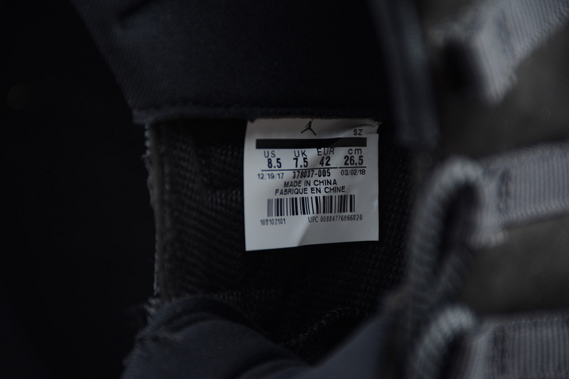 Air Jordan 11 Retro 