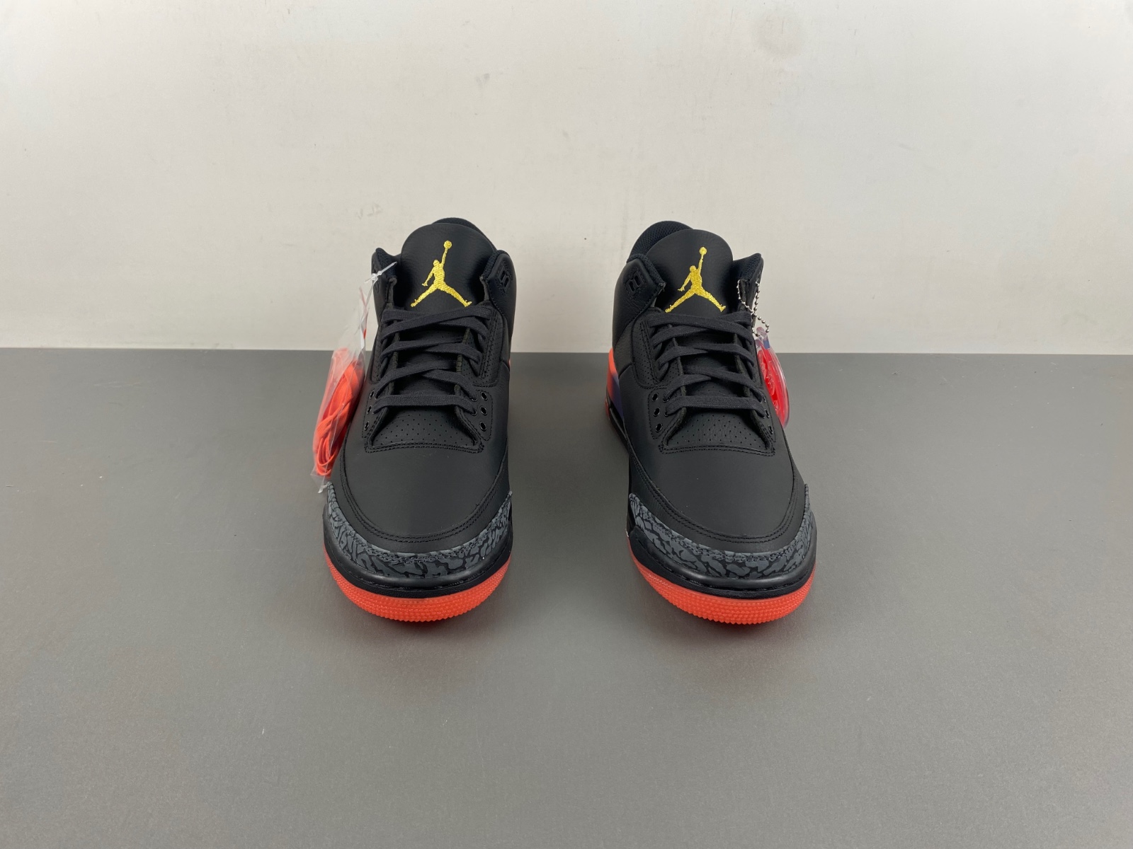 J Balvin x Air Jordan 3 "Rio"  FN0344-001