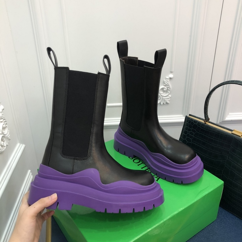 b0tte*a Ven*ta tire leather ankle boots