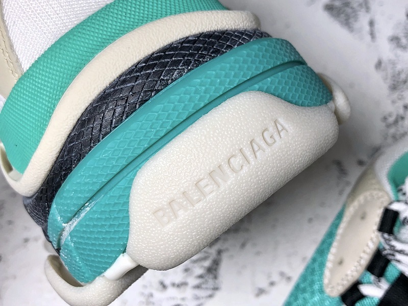 Balenciaga Triple S Trainer