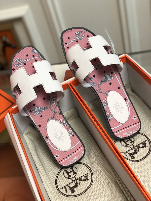 ORAN SANDAL