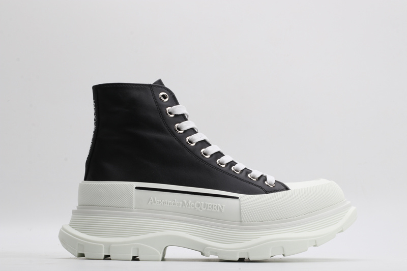 Mcqueen Tread Slick
