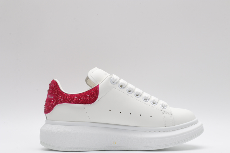 MCQUEEN OVERSIZED SNEAKER