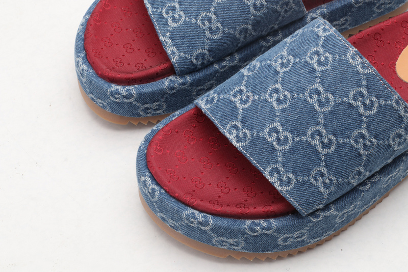 GUCCI WOMEN