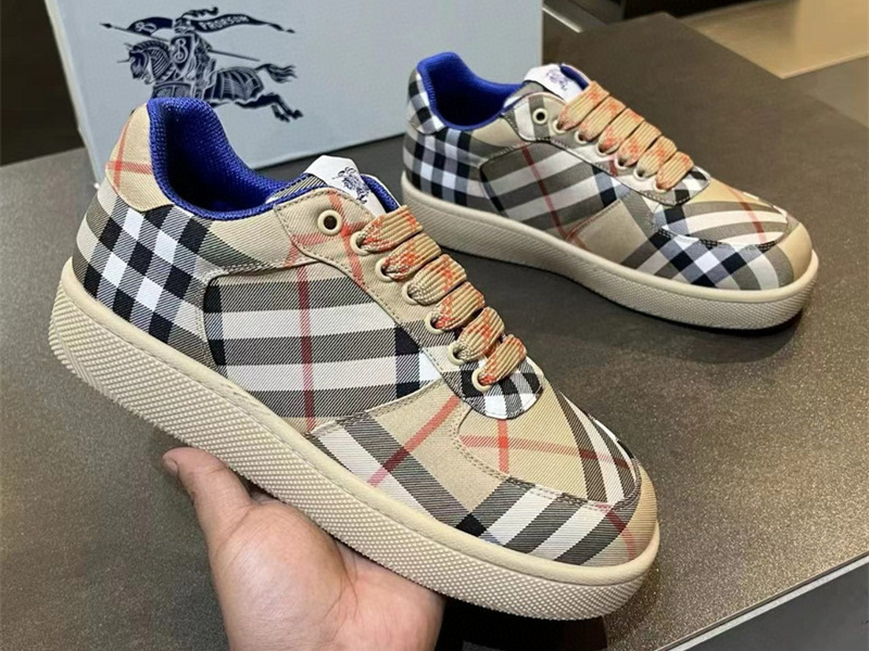 Burberry Check Terrace Sneakers BBR--3005