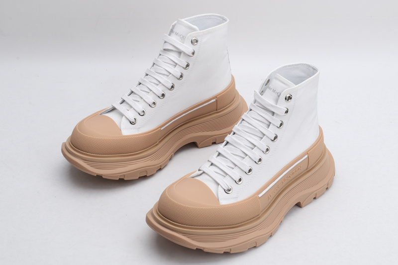 Mcqueen Tread Slick