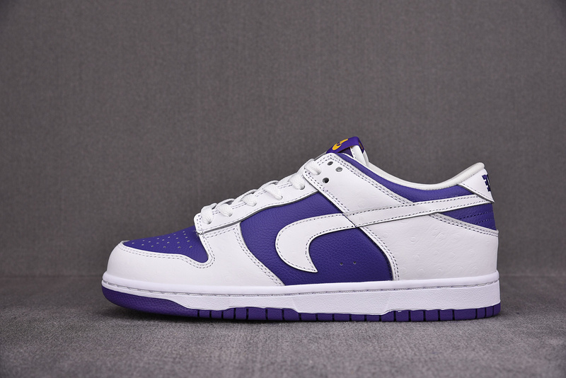 Nike Dunk Low "Flip The Old School" DJ4636-100