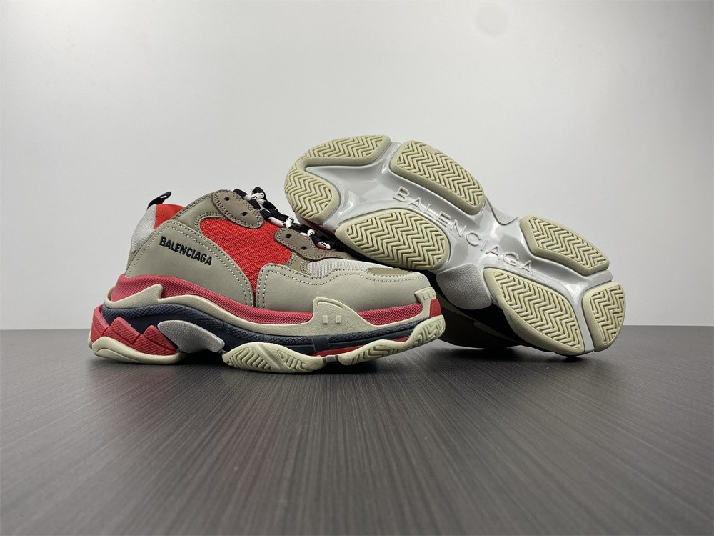 Balenciaga TRIPLE S TRAINER