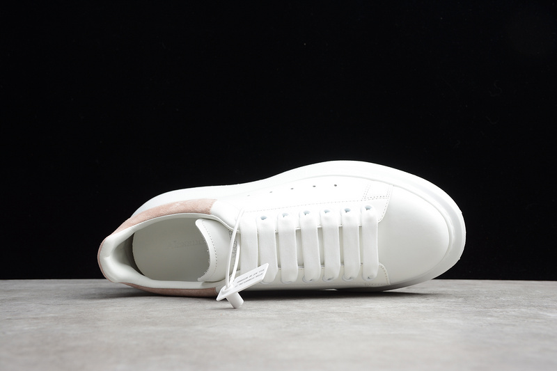 MCQUEEN OVERSIZED SNEAKER