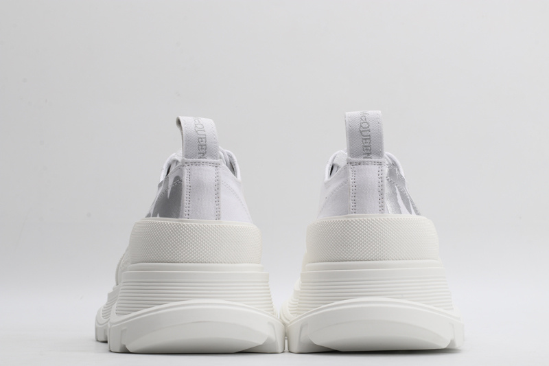 Mcqueen Tread Slick