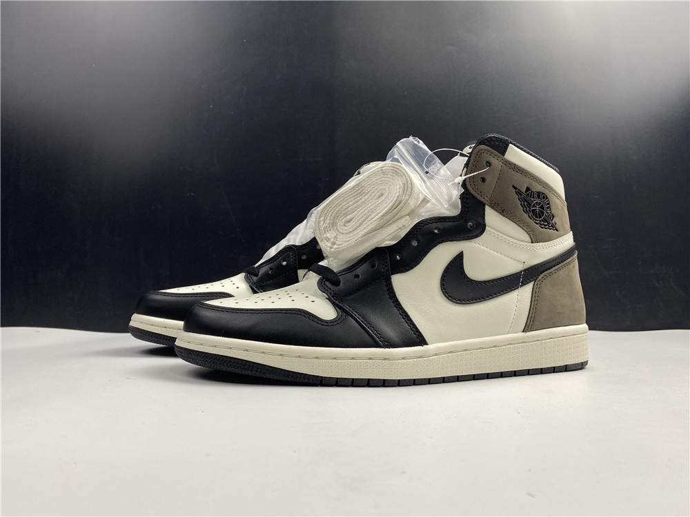 Air Jordan 1 Retro High OG 'Dark Mocha' 555088-105