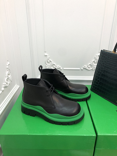 b0tte*a Ven*ta tire leather ankle boots