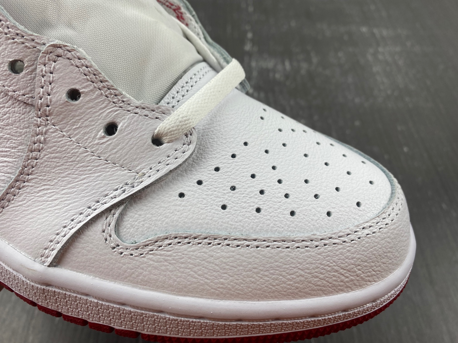Air Jordan 1 Retro Low OG