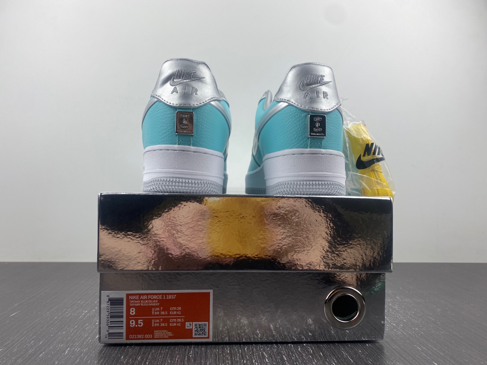 Tiffany & Co. x Nike Air Force 1 Low