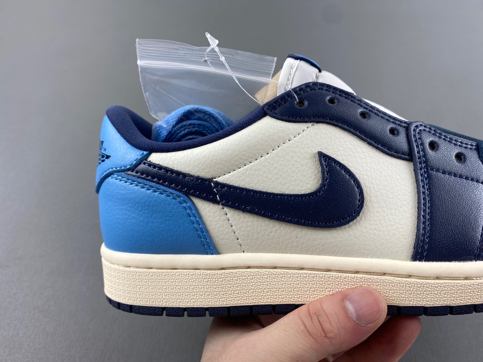 Air Jordan 1 Low R  CZ0790-400