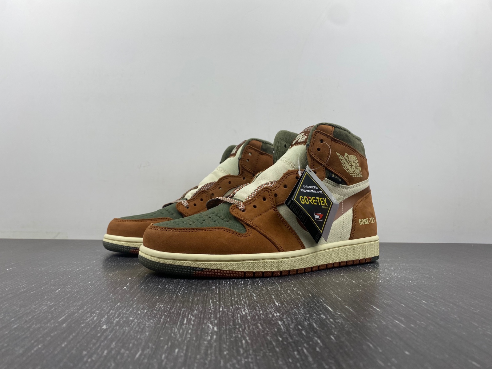 Air Jordan 1 Elements