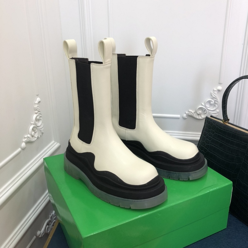 b0tte*a Ven*ta tire leather ankle boots