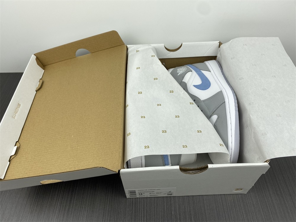 Air Jordan 1 Mid Wolf Grey Aluminum BQ6472-105
