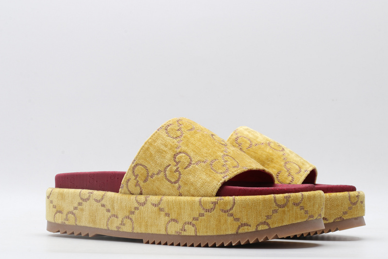 GUCCI WOMEN