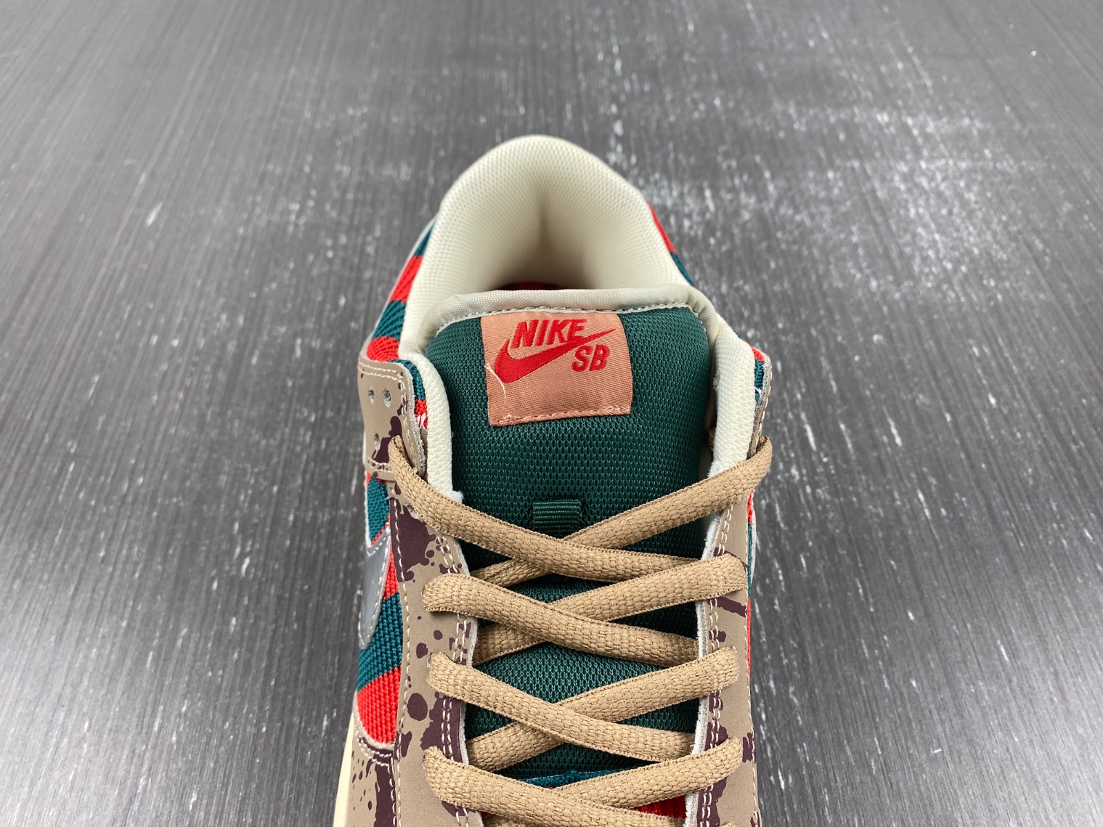 Nike Dunk Low Pro SB 
