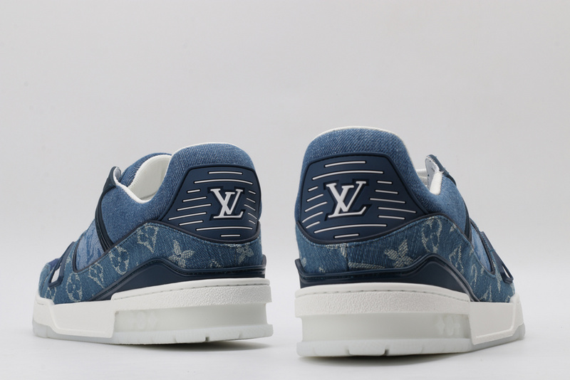 LV Trainer Sneaker