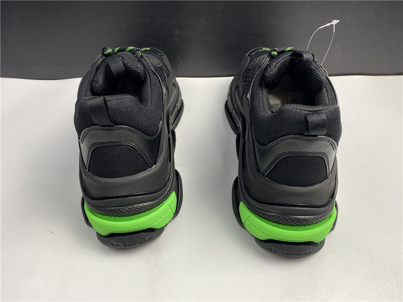 Balenciaga TRIPLE S TRAINER