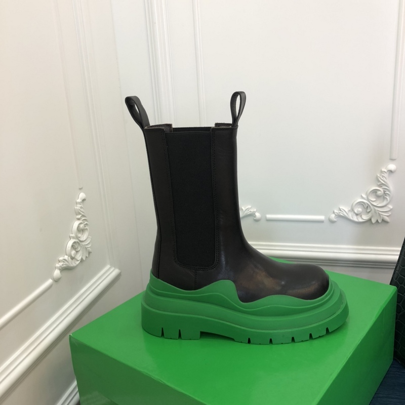 b0tte*a Ven*ta tire leather ankle boots