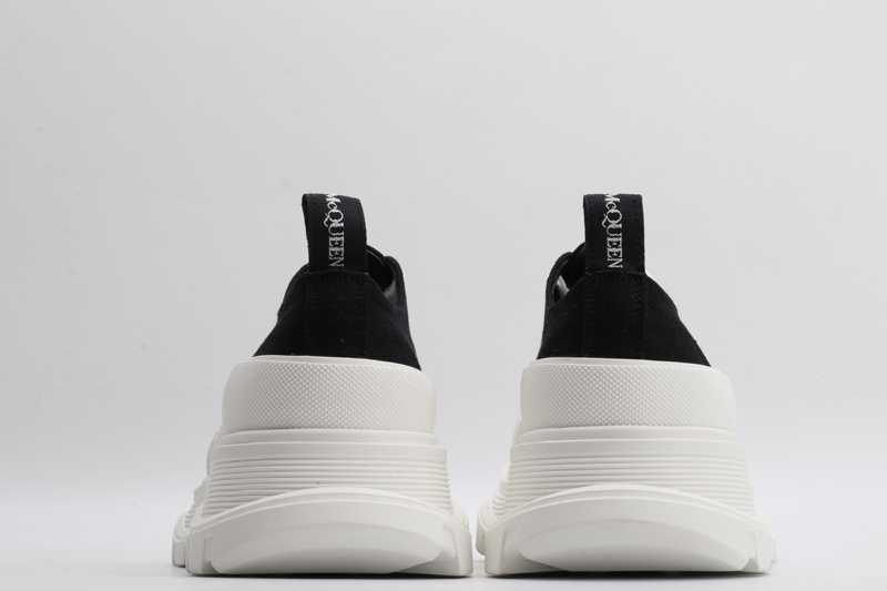 Mcqueen Tread Slick