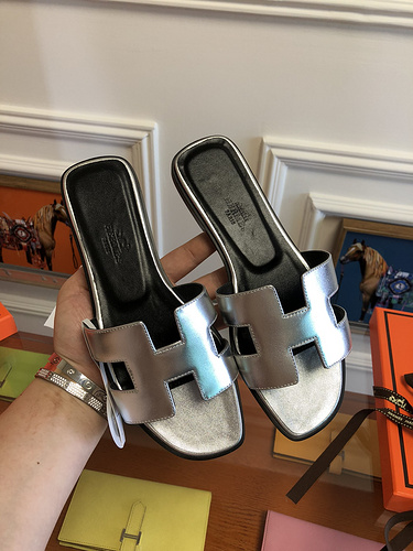 ORAN SANDAL