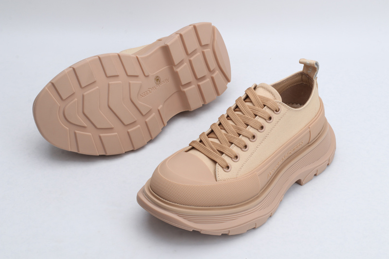 Mcqueen Tread Slick