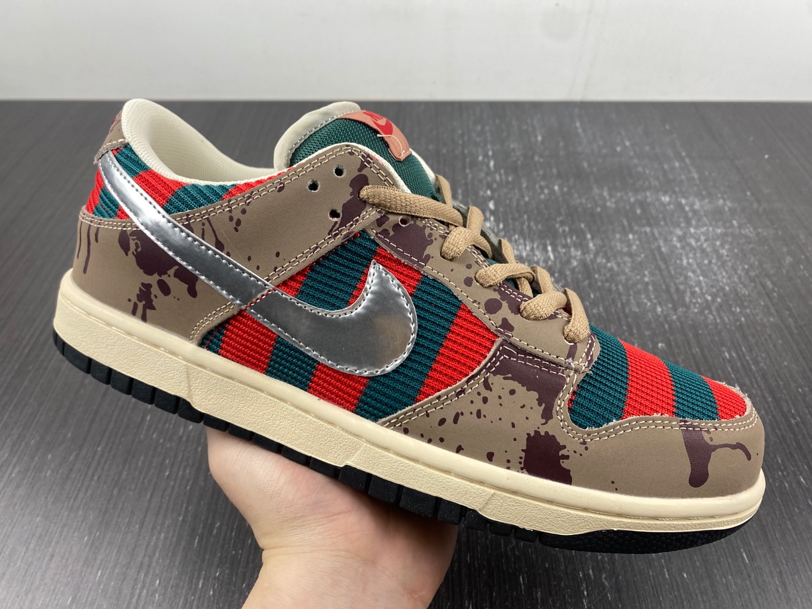 Nike Dunk Low Pro SB 