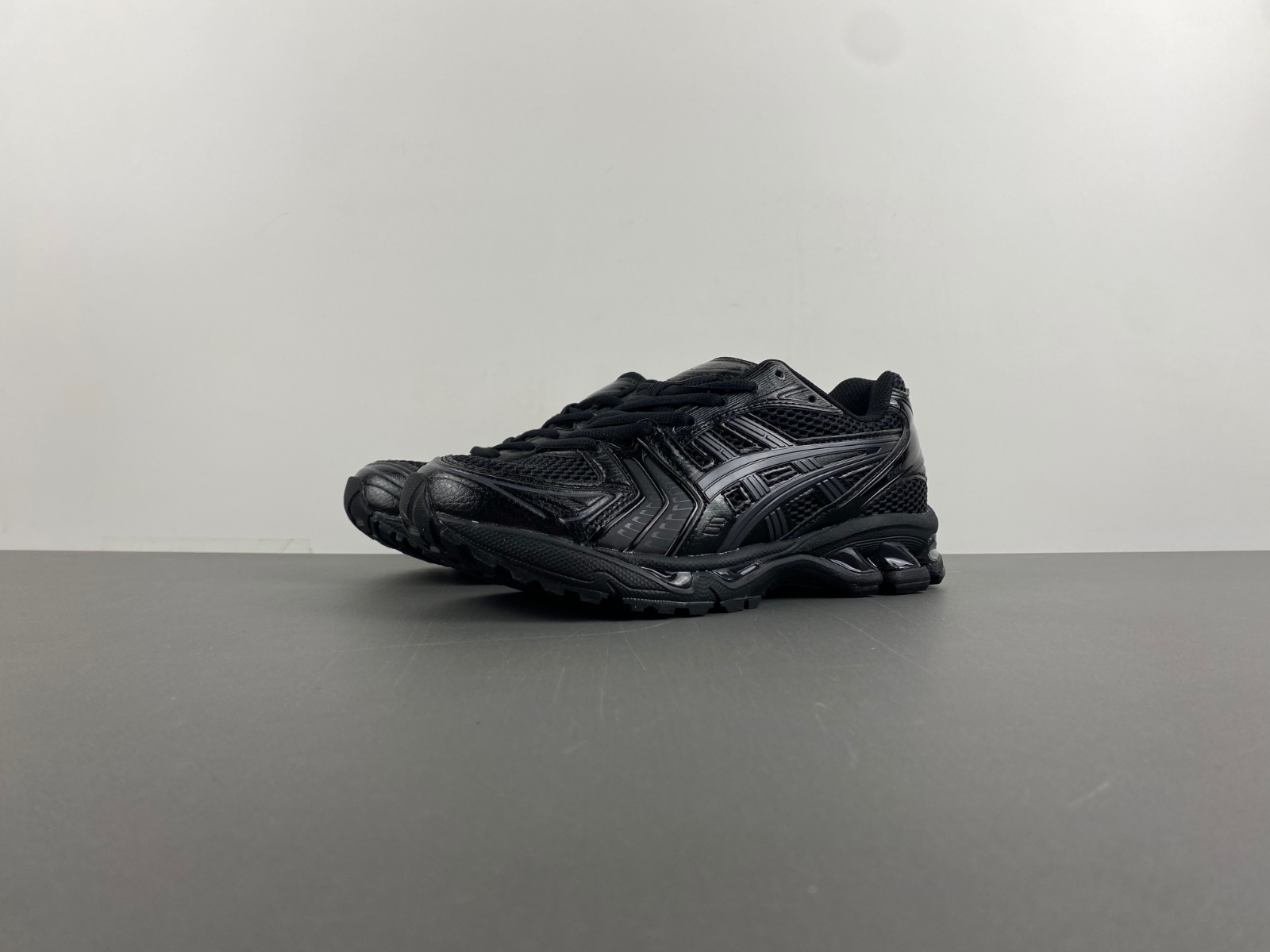 ASICS sneaker