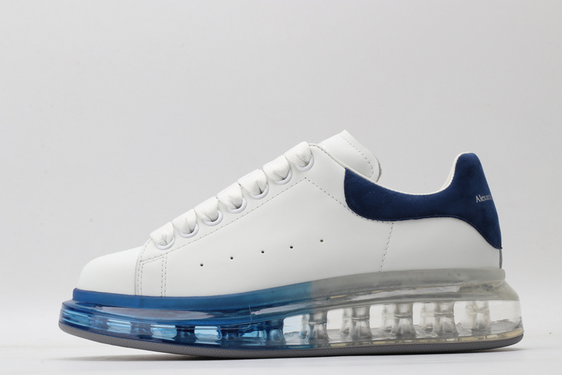 MCQUEEN OVERSIZED SNEAKER