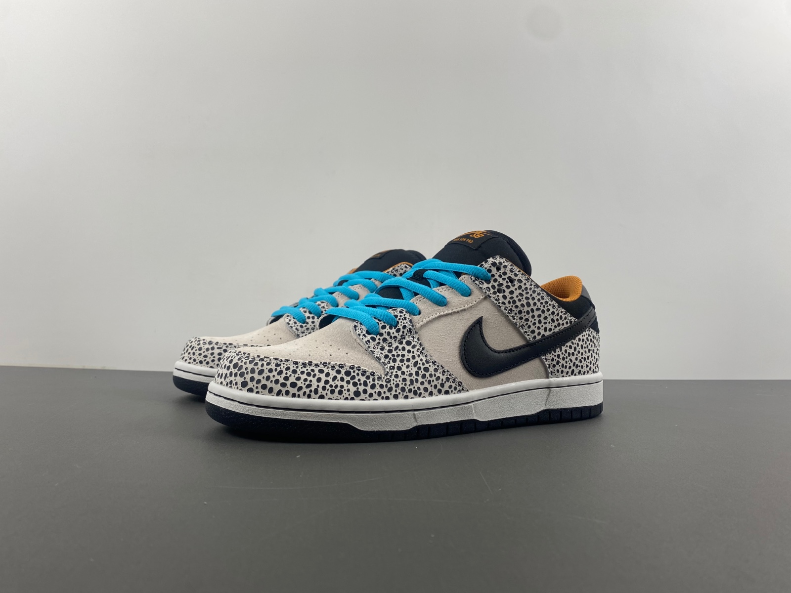 Nike SB Dunk Low Safari Olympics FZ1233-002