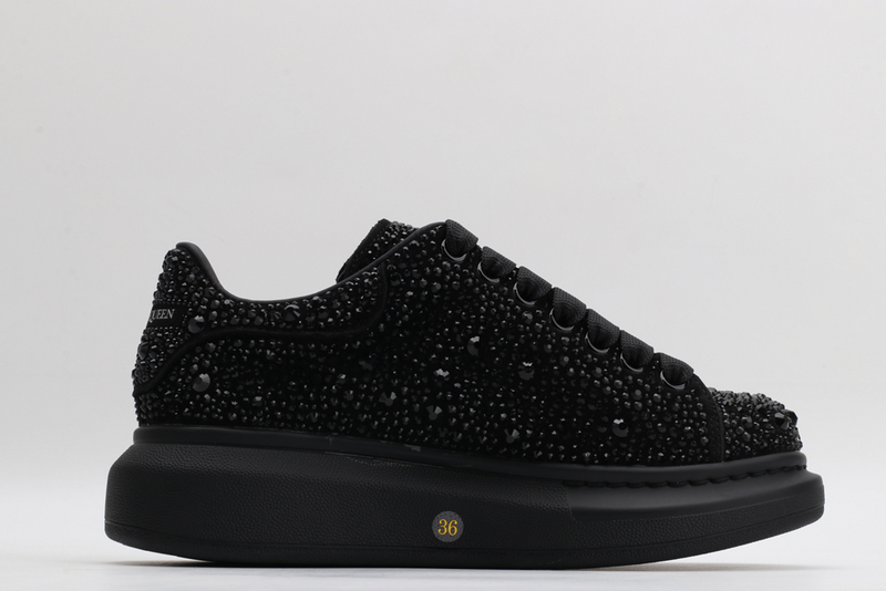 MCQUEEN OVERSIZED SNEAKER
