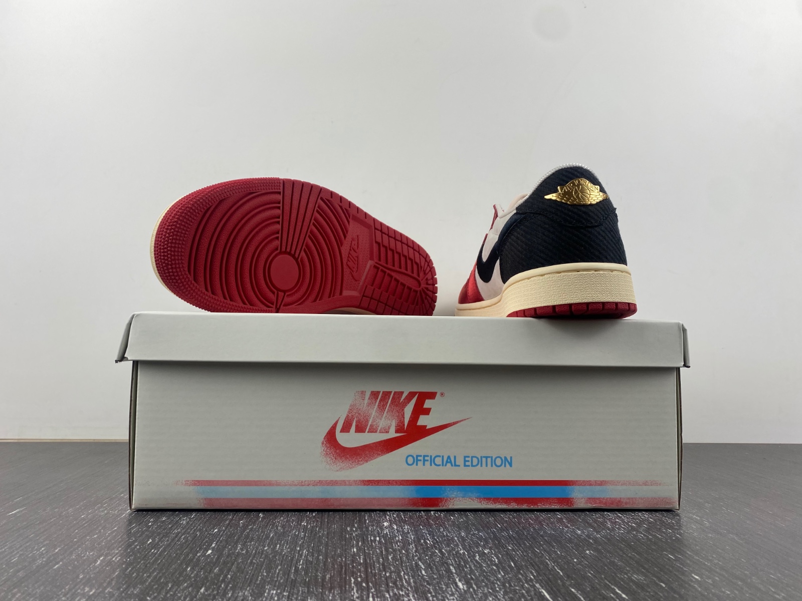 Trophy Room x Air Jordan 1 Retro Low OG SP 