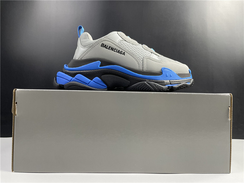 Balenciaga TRIPLE S TRAINER