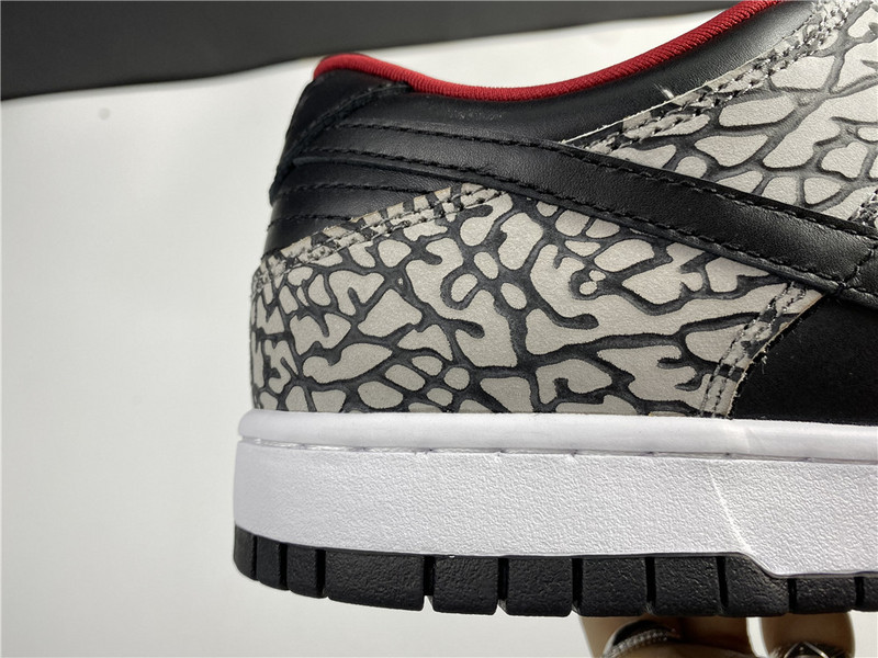 Supre* x Nike SB Dunk Low Pro 