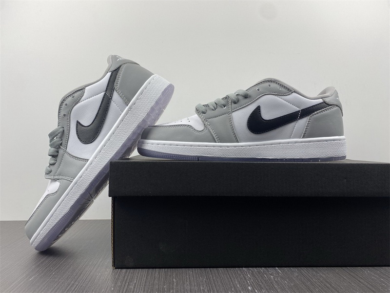 Air Jordan 1 Low Golf 