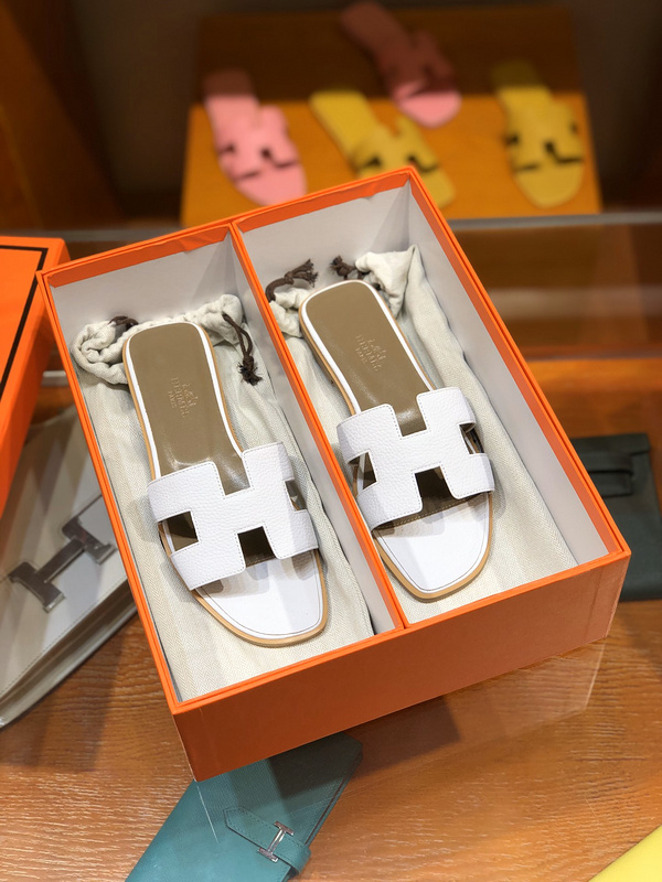 ORAN SANDAL