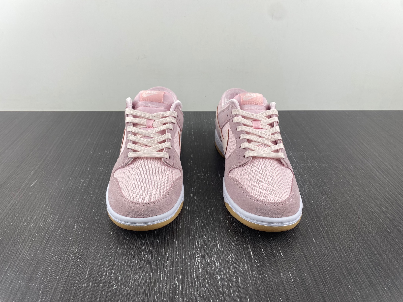 Nike Dunk Low "Teddy Bear" DZ5318-640