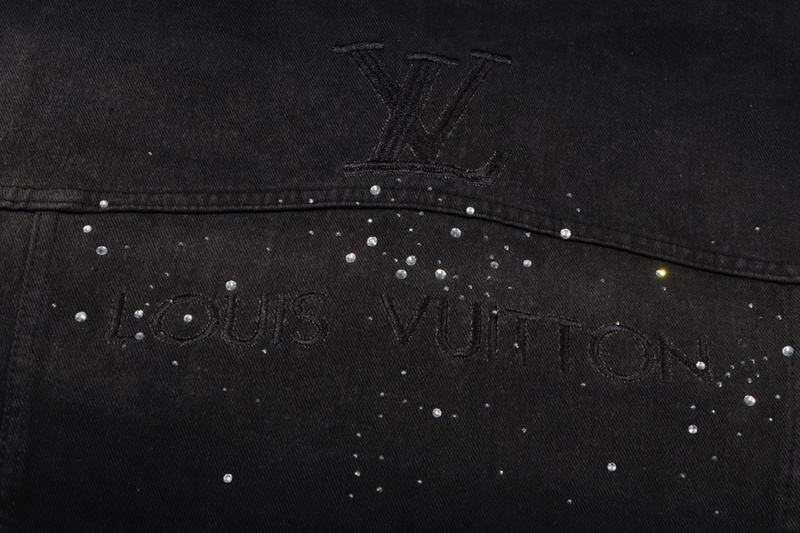 L&V Jacket  V-004