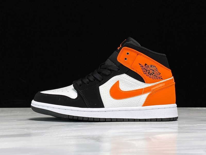 Air Jordan 1 Mid 'Starfish Black' - Air Jordan 554724-058