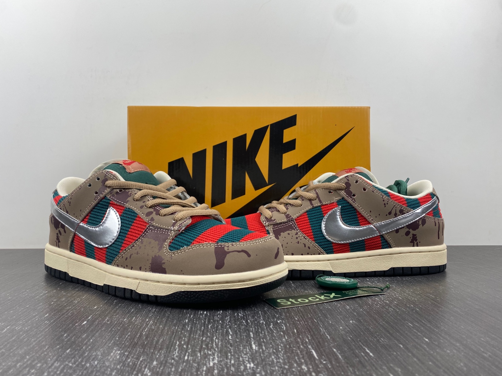 Nike Dunk Low Pro SB 