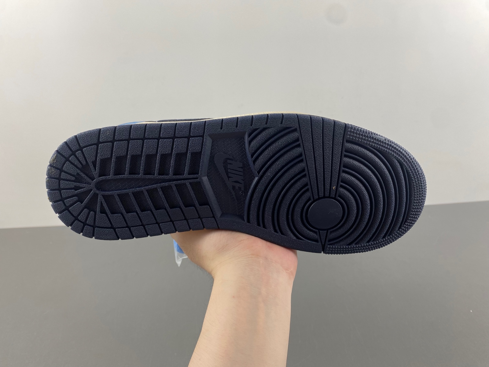 Air Jordan 1 Low R  CZ0790-400